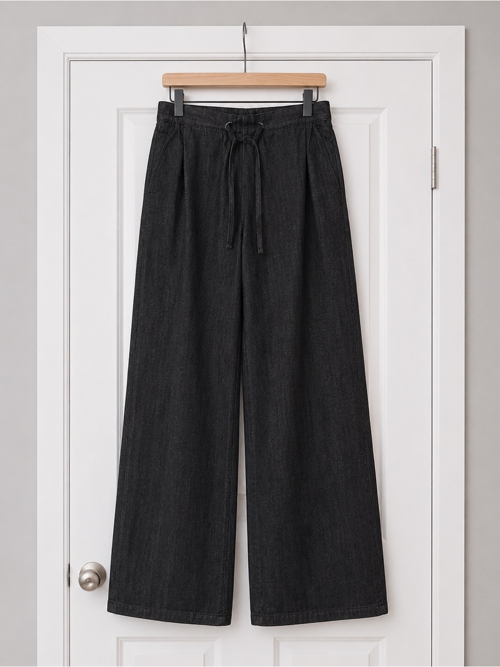Maeve Black Wide-Leg Belted Jeans Sz 29